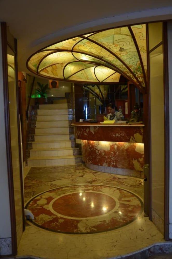 Sea Palace Hotel - Near Gateway Of India Bombaj Exteriér fotografie